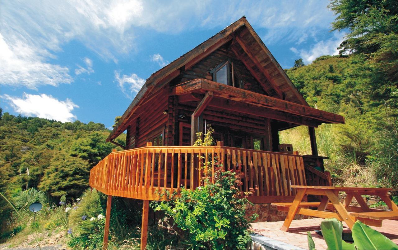 Kuaotunu Chalets Exteriör bild